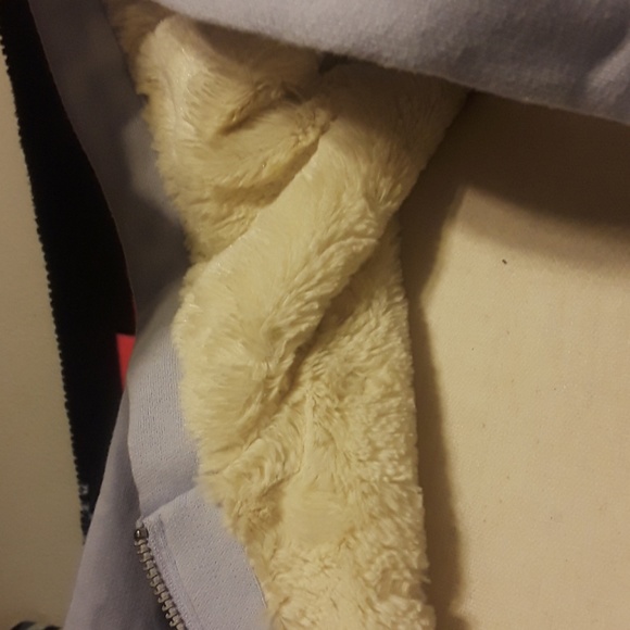 Rare HTF Pink vs Lilac Sweatshirt - Picture 4 of 6